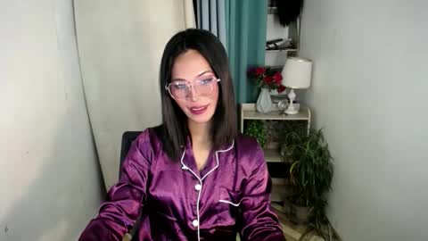 ur_hottest_girl online show from January 13, 9:24 am