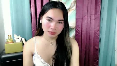 QUEENSY online show from November 28, 11:52 pm