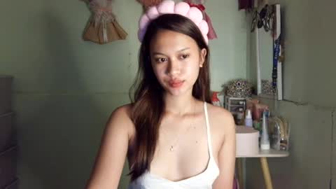 lovelyangel online show from July 21, 9:04 pm