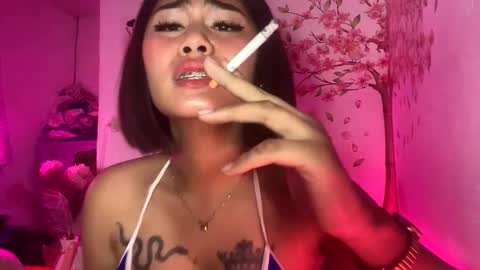 HelloIm  Girly online show from April 11, 9:07 pm