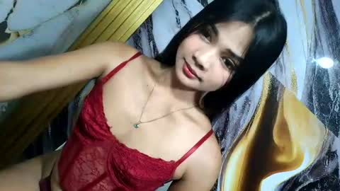 urasian_latinaxxx online show from July 20, 11:27 pm