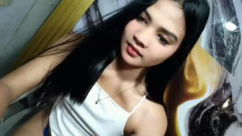 urasian_latinaxxx online show from July 17, 12:48 am