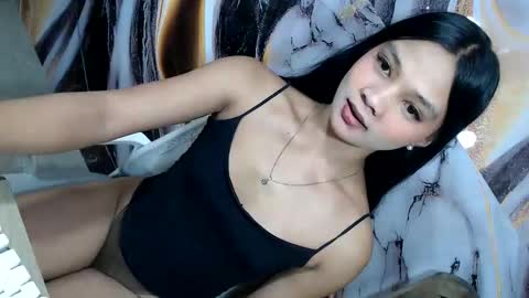 urasian_latinaxxx online show from June 8, 3:13 pm