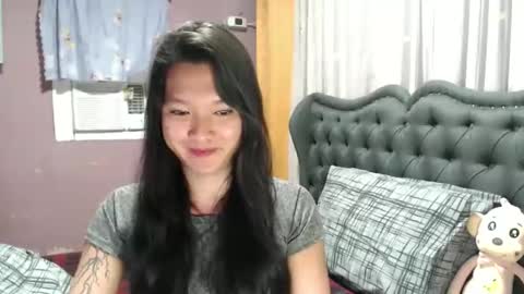 NEWRA  ALLISON online show from March 17, 10:25 pm