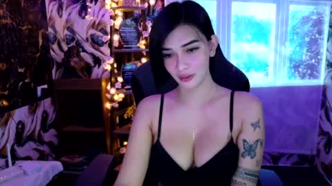 jess online show from July 30, 5:19 am