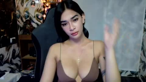 jess online show from July 14, 3:22 am
