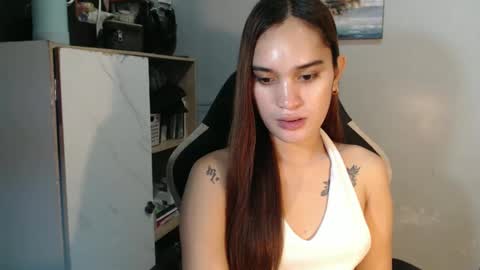 Snapshot of urasianfuckprincessxxx chatting on January 31, 9:59 pm urasianfuckprincessxxx online show from January 31, 9:59 pm