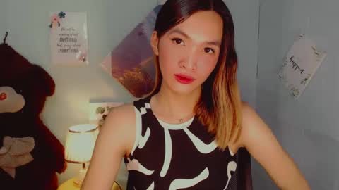 urblossom_harahxxx online show from January 24, 7:18 pm
