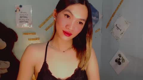 urblossom_harahxxx online show from February 8, 5:18 pm