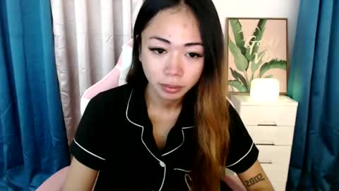 Snapshot of urfantacyjamaica chatting on February 6, 8:39 am ayumi reacher online show from February 6, 8:39 am