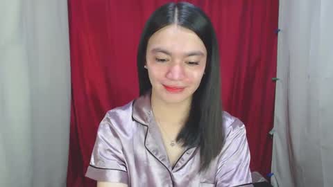 Snapshot of urhottiest_katey chatting on January 4, 7:24 am Katey online show from January 4, 7:24 am