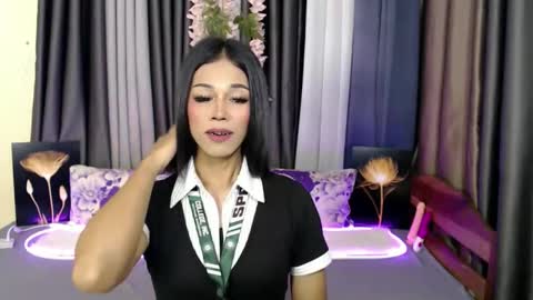 urlovely_jemma online show from June 9, 3:17 am