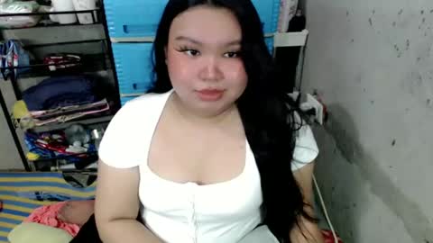 Snapshot of urpinayslutxxx chatting on December 31, 4:25 pm Jane online show from December 31, 4:25 pm