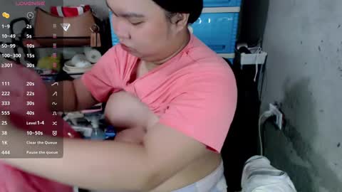 Snapshot of urpinayslutxxx chatting on January 13, 3:23 am Jane online show from January 13, 3:23 am