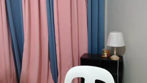 Snapshot of ursweet_kristinexx chatting on September 29, 10:42 am JUST CALL ME KRISTEN online show from September 29, 10:42 am