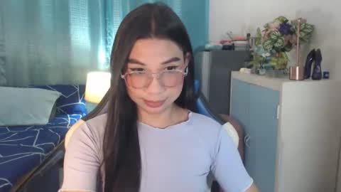 Ashley Kate Mateo Gray online show from September 17, 8:34 am