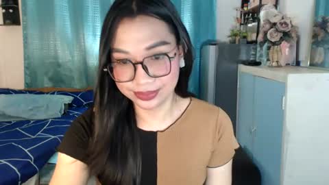 Ashley Kate Mateo Gray online show from July 8, 10:50 am