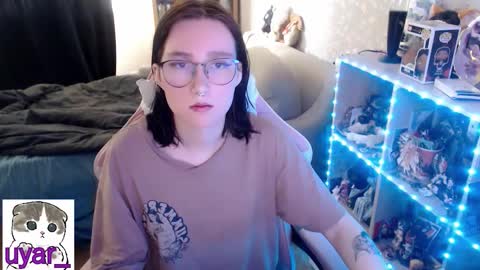 Cara online show from September 11, 11:32 am