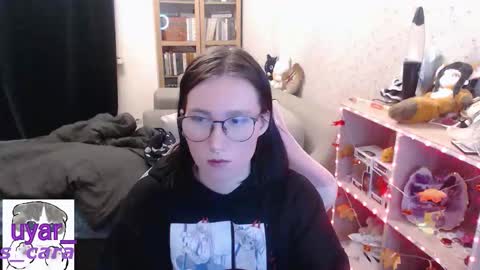 Cara online show from November 10, 1:50 pm