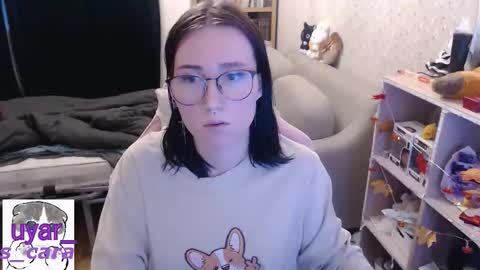 Cara online show from November 21, 1:13 pm