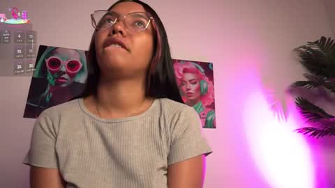 VALENTINA online show from November 5, 11:15 am