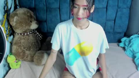 valentinaklean1 online show from July 2, 3:34 am
