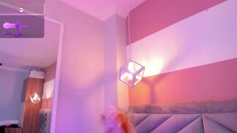 Mia  online show from November 17, 7:47 pm