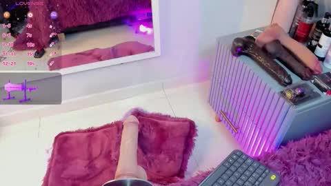 Mia  online show from February 23, 9:47 pm