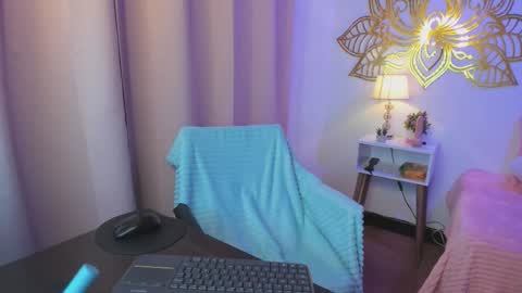 Snapshot of valeperez24 chatting on October 12, 1:52 am Valery And Daniel online show from October 12, 1:52 am