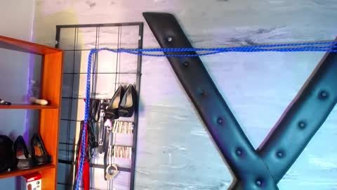 valeria_de_leon online show from March 8, 3:05 pm