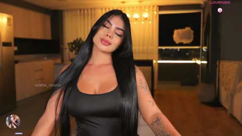 valeria_orozco online show from December 7, 11:23 pm