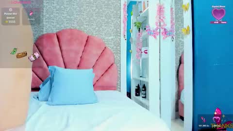 Costume lover online show from October 27, 3:40 pm