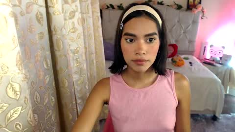 Snapshot of valeriah_7 chatting on September 28, 3:24 am valeria online show from September 28, 3:24 am