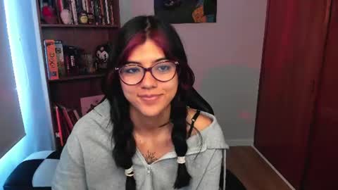 Val  online show from July 21, 2:07 pm
