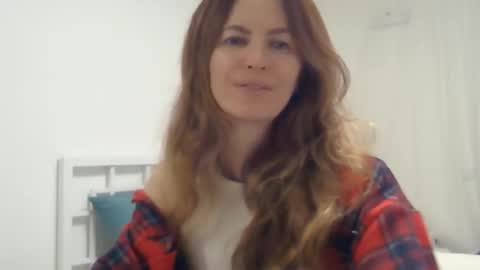 valerie_rose777 online show from October 30, 8:21 pm