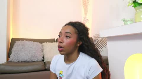 Valerie Style3 online show from April 21, 3:57 am