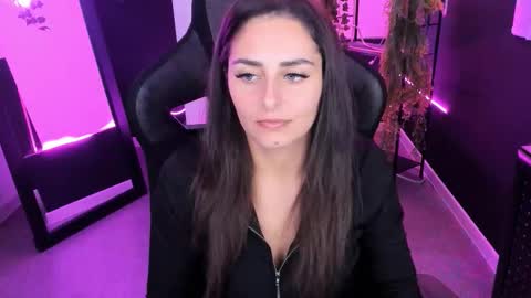 Valerie online show from September 20, 3:32 pm