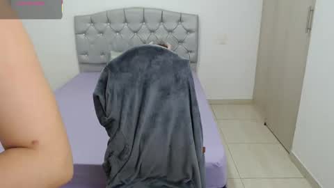 valeria online show from October 22, 4:39 am