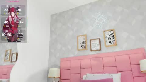 Snapshot of valery_fox___ chatting on September 30, 11:38 am Valery online show from September 30, 11:38 am