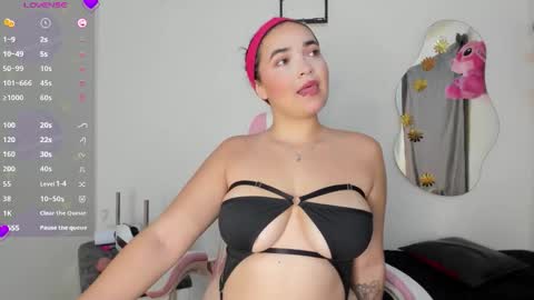 Valery  online show from March 25, 7:22 am