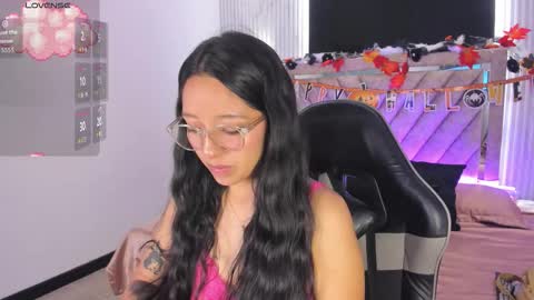 Val online show from October 30, 12:17 pm