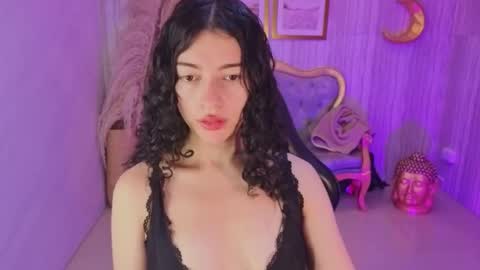 Valkiria  online show from March 29, 1:21 pm