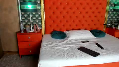 Valerie Val V online show from November 28, 3:09 am