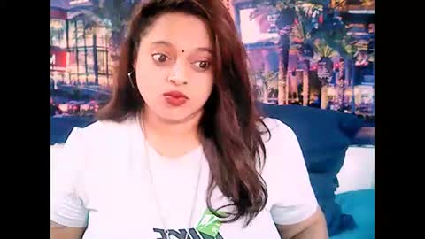 Snapshot of valleyval chatting on January 26, 6:38 am indianvalvet priya is back online show from January 26, 6:38 am
