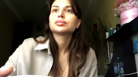 valliemichelson online show from July 27, 5:48 am