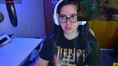 Im Violet online show from March 8, 12:42 am