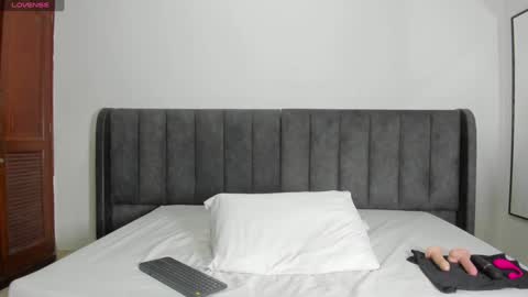 valtira nova online show from February 9, 3:43 am