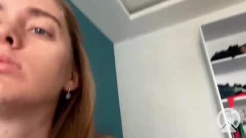 Snapshot of valure_lera chatting on March 12, 6:51 am valure_lera online show from March 12, 6:51 am