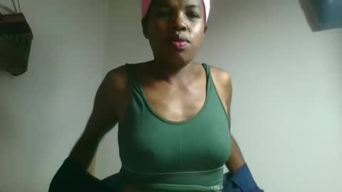 vanafiry online show from April 24, 11:57 am