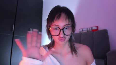 Babi Alu online show from March 17, 12:20 pm